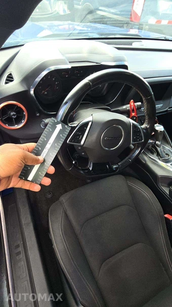 2020 Chevrolet Camaro LT1 Coupe 1LZ - miniatura 27