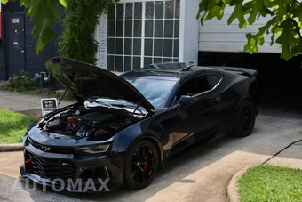 2020 Chevrolet Camaro ZL1 Coupe 1SE - miniatura 3