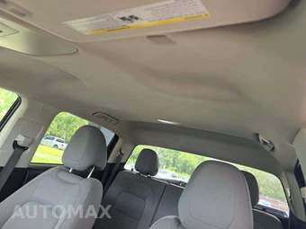 2020 Chevrolet Colorado WT Crew Cab Medium Bed 2WT - miniatura 8