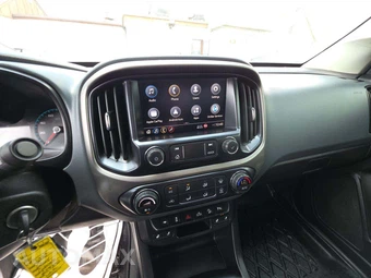 2020 Chevrolet Colorado Z71 Crew Cab Long Bed 4Z7 - miniatura 10