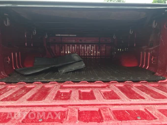 2020 Chevrolet Colorado Z71 Crew Cab Long Bed 4Z7 - miniatura 16