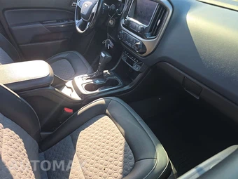 2020 Chevrolet Colorado Z71 Crew Cab Medium Bed 2Z7 - miniatura 8