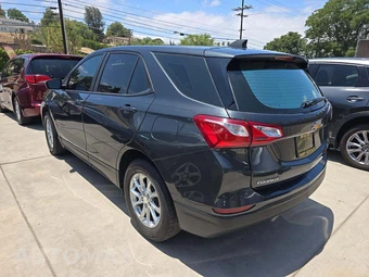 2020 Chevrolet Equinox LS 1LS - miniatura 2