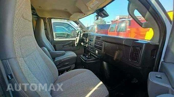 2020 Chevrolet Express 2500 Cargo Van 1WT 135.2" WB - miniatura 17