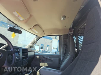 2020 Chevrolet Express 2500 Cargo Van 1WT 135.2" WB - miniatura 17