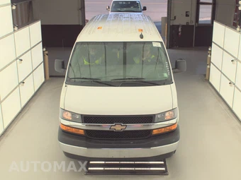 2020 Chevrolet Express 2500 Cargo Van 1WT 135.2" WB - miniatura 2
