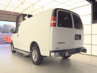 2020 Chevrolet Express 2500 Cargo Van 1WT 135.2" WB - miniatura 6