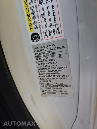 2020 Chevrolet Express 2500 Cargo Van 1WT 135.2" WB - miniatura 15