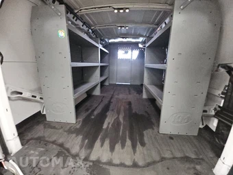 2020 Chevrolet Express 2500 Cargo Van 1WT 135.2" WB - miniatura 17
