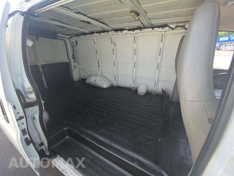 2020 Chevrolet Express 2500 Cargo Van 1WT 135.2" WB - miniatura 15