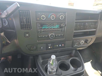 2020 Chevrolet Express 2500 Cargo Van 1WT 135.2" WB - miniatura 10