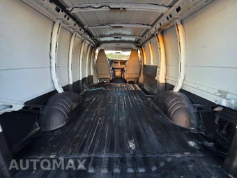 2020 Chevrolet Express 2500 Cargo Van 1WT 135.2" WB - miniatura 12