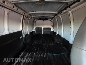 2020 Chevrolet Express 2500 Cargo Van 1WT 135.2" WB - miniatura 14