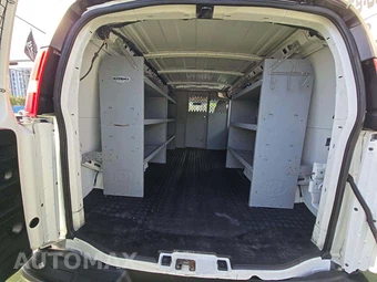 2020 Chevrolet Express 2500 Cargo Van 1WT 135.2" WB - miniatura 12
