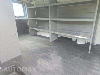 2020 Chevrolet Express 2500 Cargo Van 1WT 135.2" WB - miniatura 16