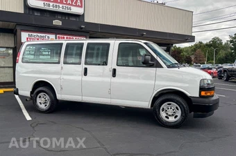 2020 Chevrolet Express 2500 Cargo Van 1WT 135.2" WB - miniatura 3