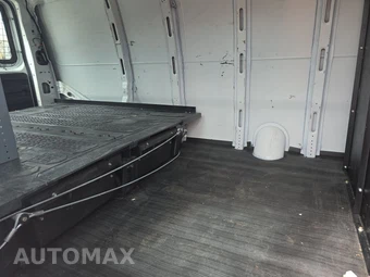 2020 Chevrolet Express 2500 Cargo Van 1WT 135.2" WB - miniatura 13
