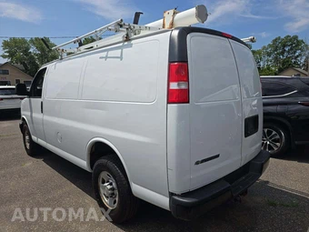2020 Chevrolet Express 2500 Cargo Van 1WT 135.2" WB - miniatura 2