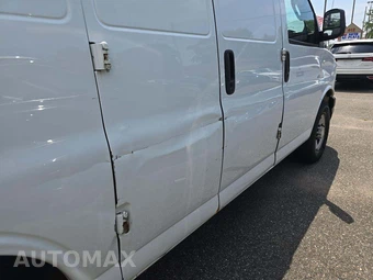 2020 Chevrolet Express 2500 Cargo Van 1WT 135.2" WB - miniatura 34