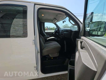 2020 Chevrolet Express 2500 Cargo Van 1WT 135.2" WB – miniatura 17