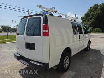 2020 Chevrolet Express 2500 Cargo Van 1WT 135.2" WB – miniatura 3