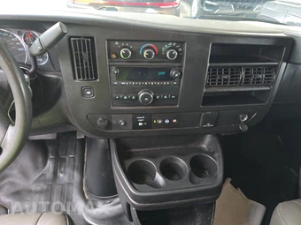2020 Chevrolet Express 2500 Cargo Van 1WT 135.2" WB - miniatura 11