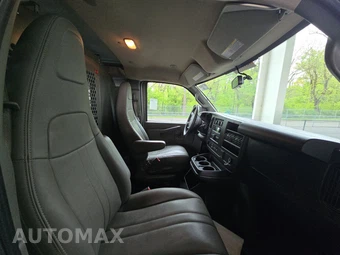 2020 Chevrolet Express 2500 Cargo Van 1WT 135.2" WB - miniatura 8