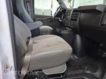 2020 Chevrolet Express 2500 Cargo Van 1WT 135.2" WB - miniatura 8