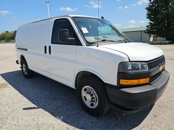 2020 Chevrolet Express 3500 Cargo Van 1WT 135.2" WB - miniatura 3