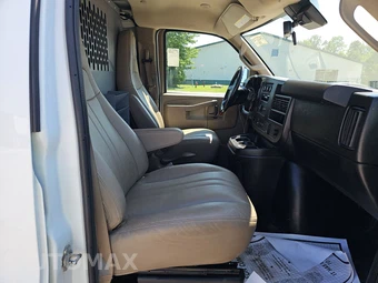 2020 Chevrolet Express 3500 Cargo Van 1WT 135.2" WB - miniatura 8