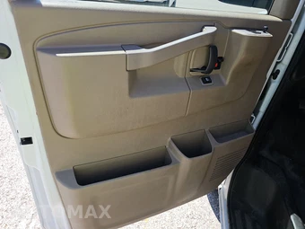 2020 Chevrolet Express 3500 Cargo Van 1WT 135.2" WB - miniatura 9
