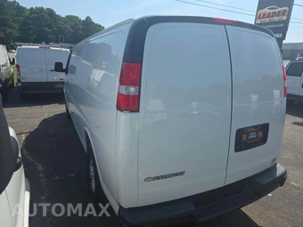 2020 Chevrolet Express 3500 Cargo Van 1WT 155.2" WB – miniatura 2