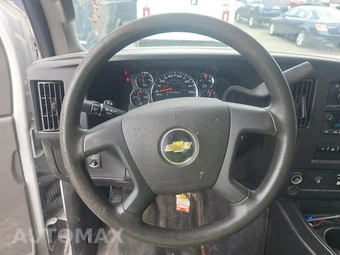 2020 Chevrolet Express 3500 Cutaway 1WT - miniatura 10
