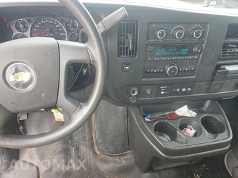 2020 Chevrolet Express 3500 Cutaway 1WT - miniatura 11