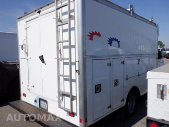 2020 Chevrolet Express 3500 Cutaway 1WT DRW 139.0" WB - miniatura 3