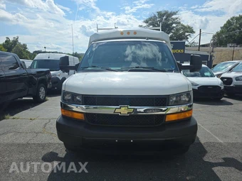 2020 Chevrolet Express 3500 Cutaway 1WT DRW - miniatura 2