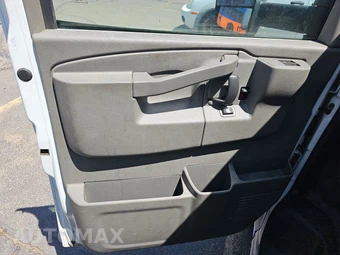 2020 Chevrolet Express 3500 Cutaway 1WT DRW - miniatura 9