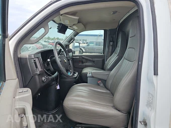 2020 Chevrolet Express 3500 Cutaway 1WT DRW - miniatura 7