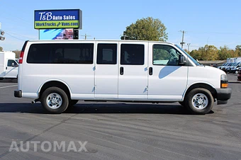 2020 Chevrolet Express 3500 Passenger Van LS 1LS 155.1" WB - miniatura 7