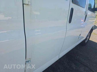 2020 Chevrolet Express 3500 Passenger Van LS 1LS 155.1" WB - miniatura 11