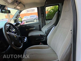 2020 Chevrolet Express 3500 Passenger Van LT 1LT 155.1" WB - miniatura 6