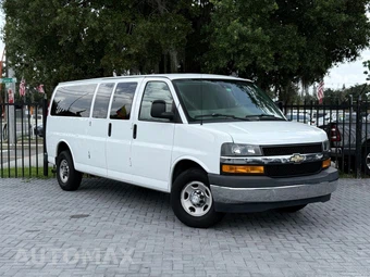 2020 Chevrolet Express 3500 Passenger Van LT 1LT 155.1" WB - car from the USA, Manheim Buy-Now listing at AUTOMAX