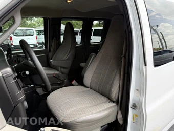 2020 Chevrolet Express 3500 Passenger Van LT 1LT 155.1" WB - miniatura 12