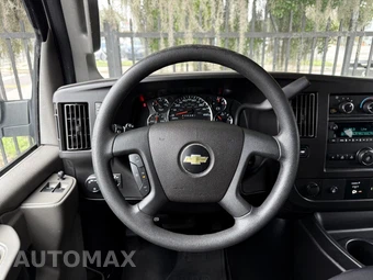 2020 Chevrolet Express 3500 Passenger Van LT 1LT 155.1" WB - miniatura 14