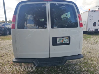 2020 Chevrolet Express 3500 Passenger Van LT 1LT 155.1" WB - miniatura 5