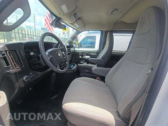 2020 Chevrolet Express 3500 Passenger Van LT 1LT 155.1" WB - miniatura 6