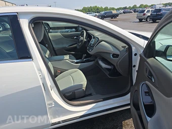 2020 Chevrolet Malibu LS 1FL – miniatura 14