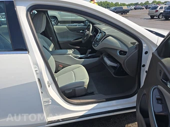 2020 Chevrolet Malibu LS 1FL – miniatura 8