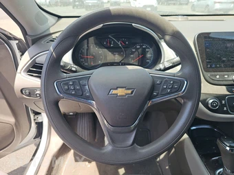 2020 Chevrolet Malibu LS 1FL - miniatura 10