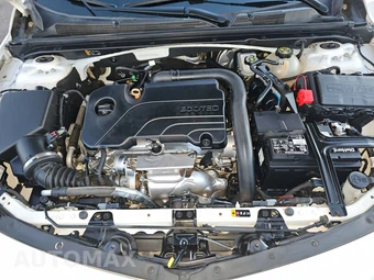 2020 Chevrolet Malibu LS 1FL – miniatura 15